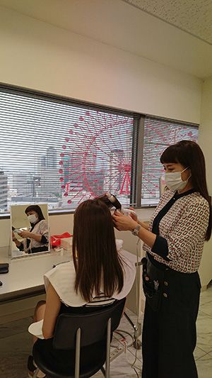 ヘアメイク実技授業