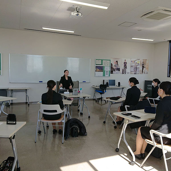 大阪航空専門学校さまへ