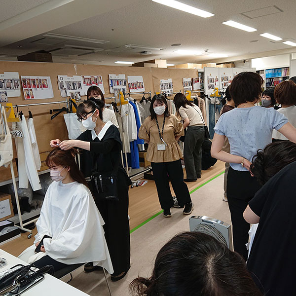 ラピーヌ 2022年 Autumn & Winter バイヤーさま向けのファッションショー
