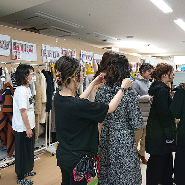ラピーヌ 2022年 Autumn & Winter バイヤーさま向けのファッションショー