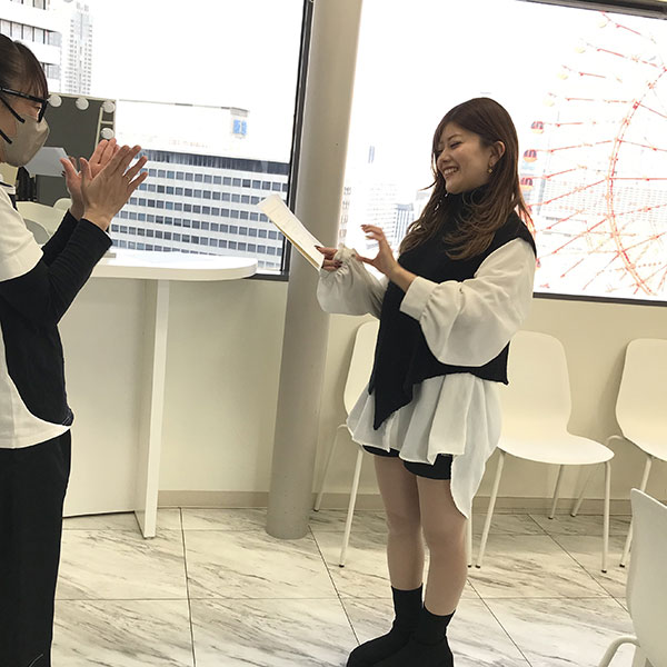 ヘアーの専門家である美容師さん